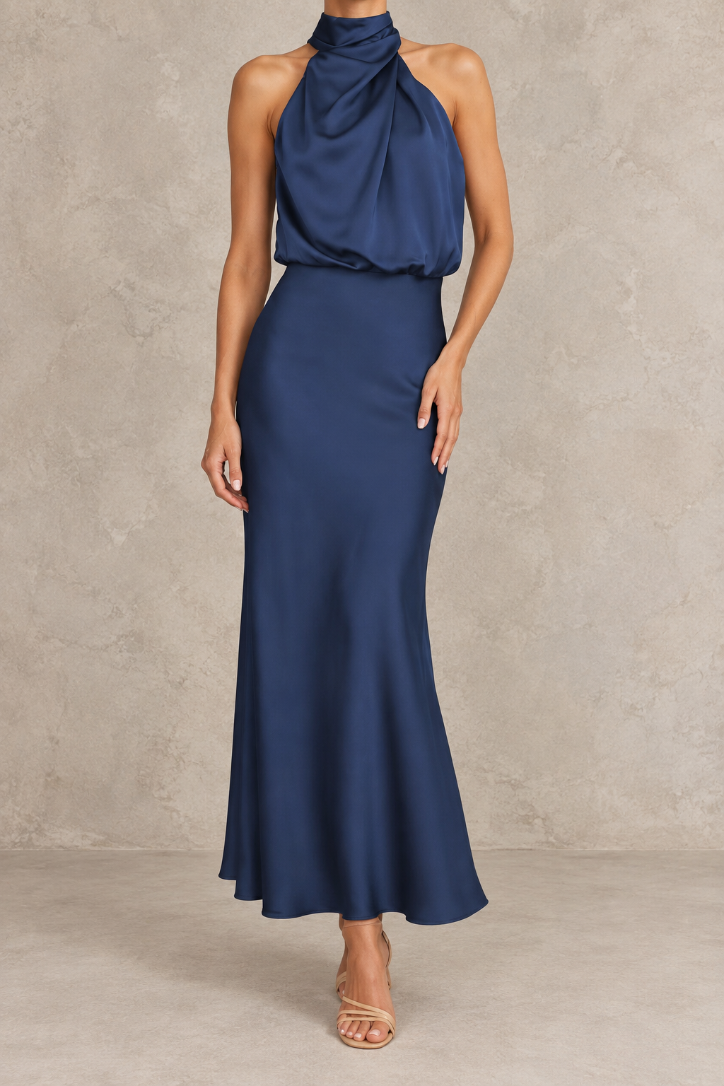 Mía | Elegante vestido con escote halter