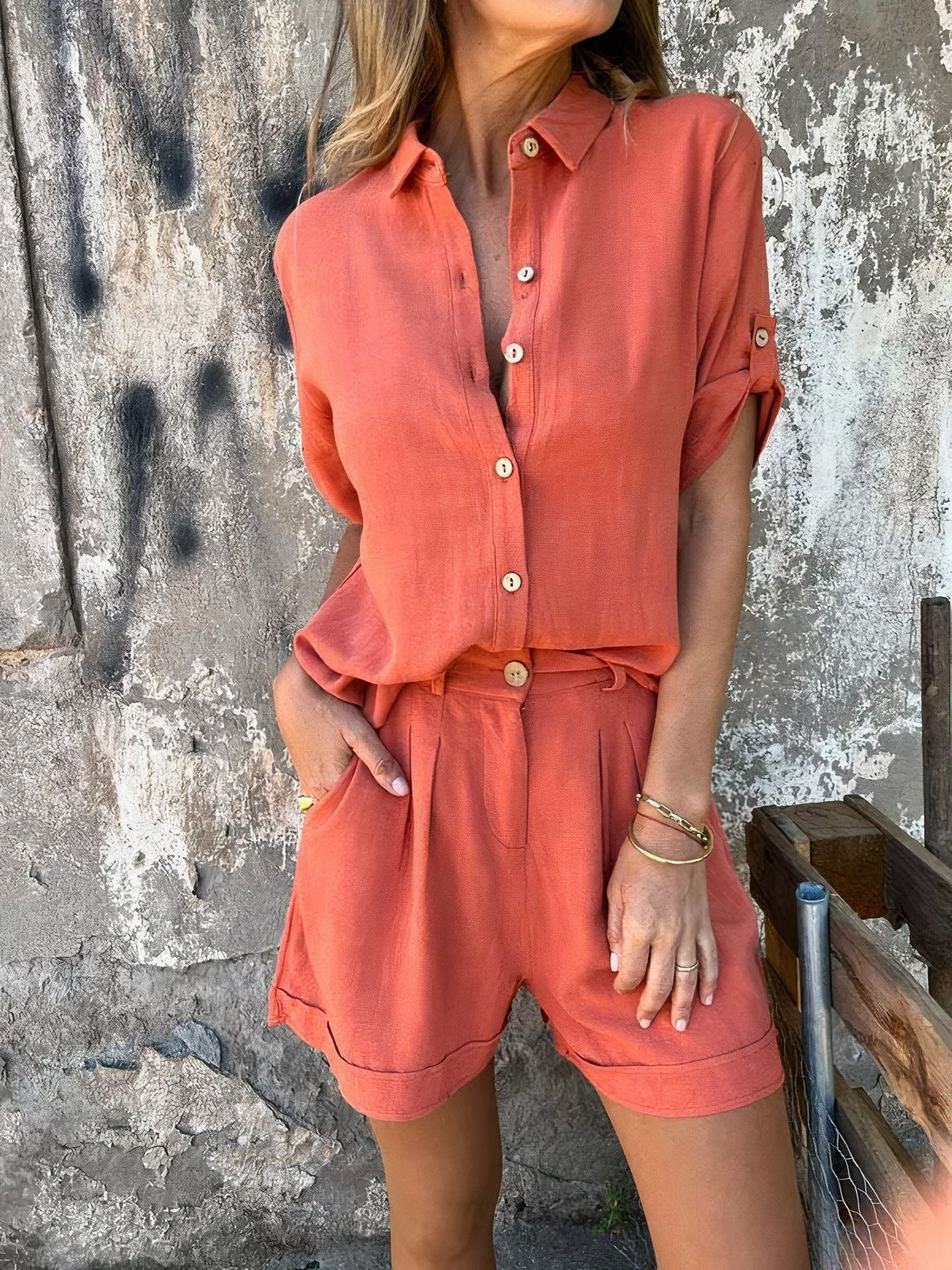 Leila | Conjunto informal con pantalones cortos y camiseta