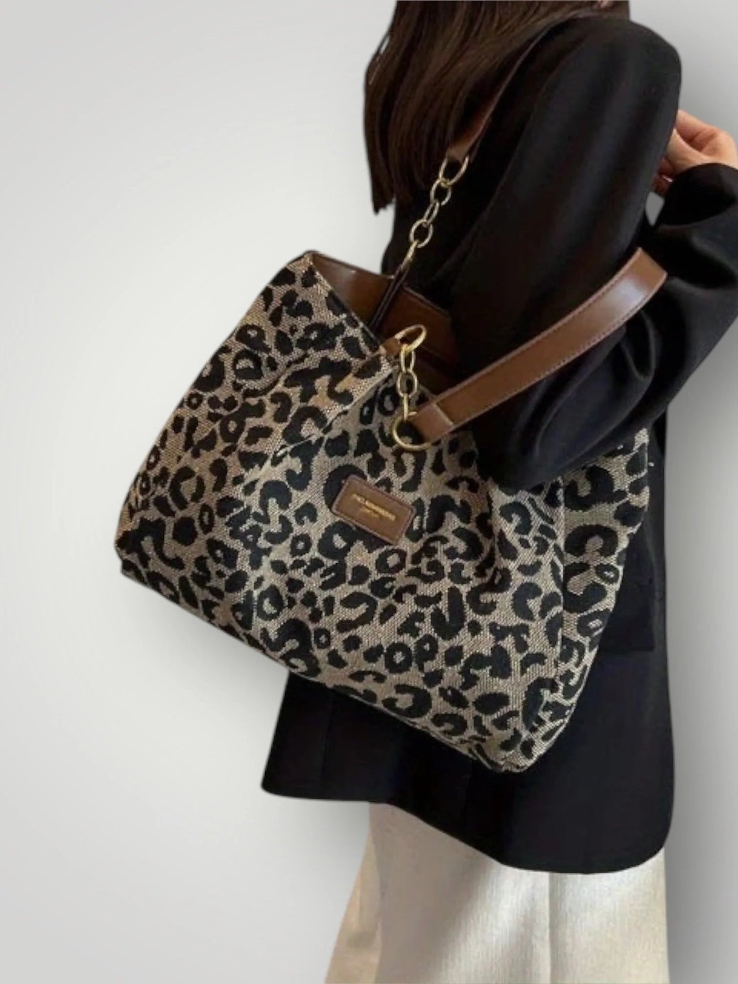 Leonor | Bolso con estampado de leopardo